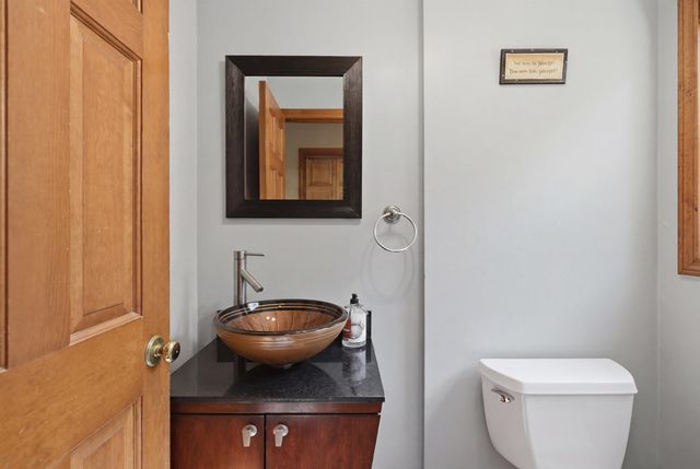28 Rangers Drive, Hudson, NH 03051
