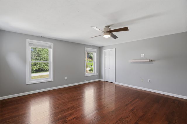 28 Rangers Drive, Hudson, NH 03051