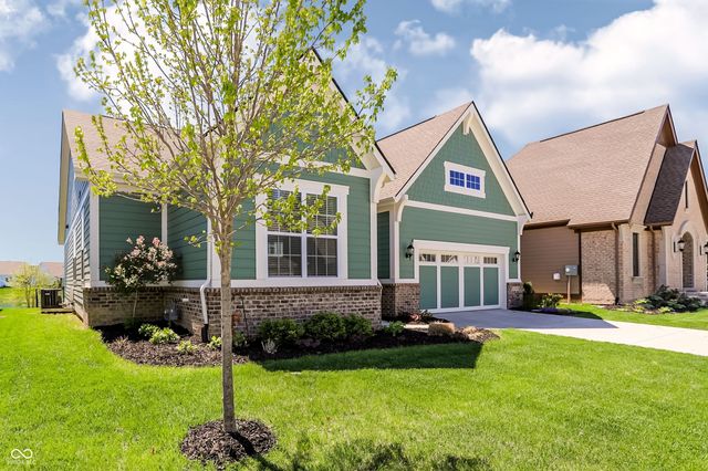 15586 Woodford Drive, Westfield, IN 46074