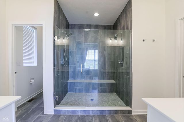 15586 Woodford Drive, Westfield, IN 46074