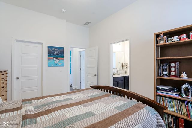 15586 Woodford Drive, Westfield, IN 46074