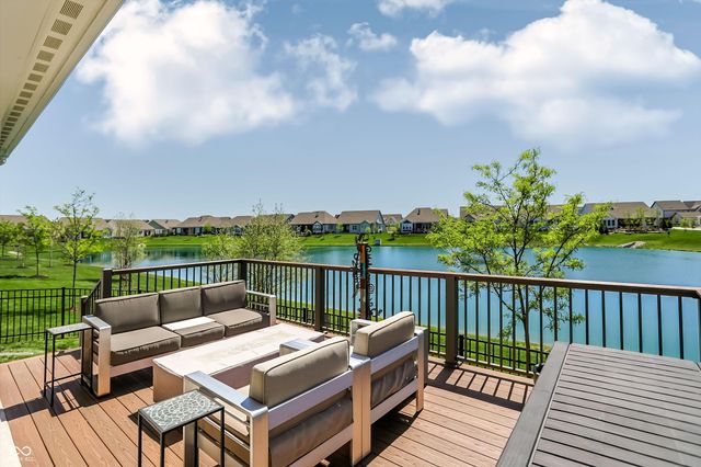 15586 Woodford Drive, Westfield, IN 46074