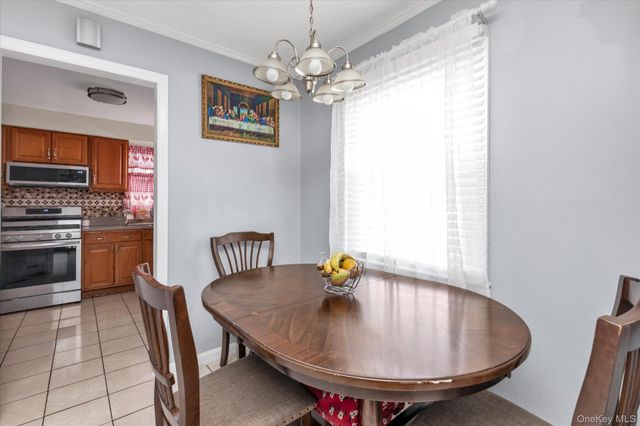 273 Monitor Street, Westbury, NY 11590