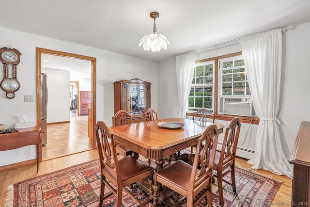 60 Carriage Drive, Stratford, CT 06614