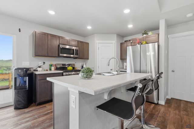 424 HENRY POTTER RD, Box Elder, SD 57719
