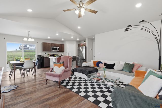 424 HENRY POTTER RD, Box Elder, SD 57719
