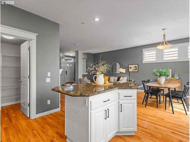 3618 WILD ROSE Loop, West Linn, OR 97068