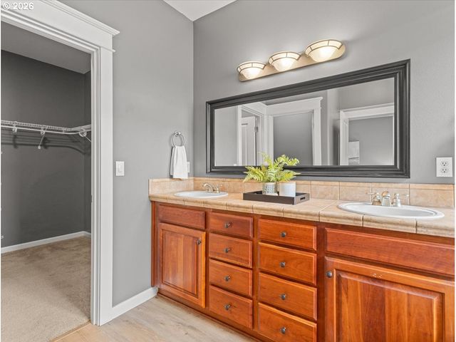 3618 WILD ROSE Loop, West Linn, OR 97068