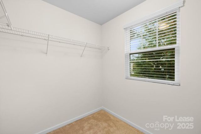 2773 Sawbridge Lane, Gastonia, NC 28056