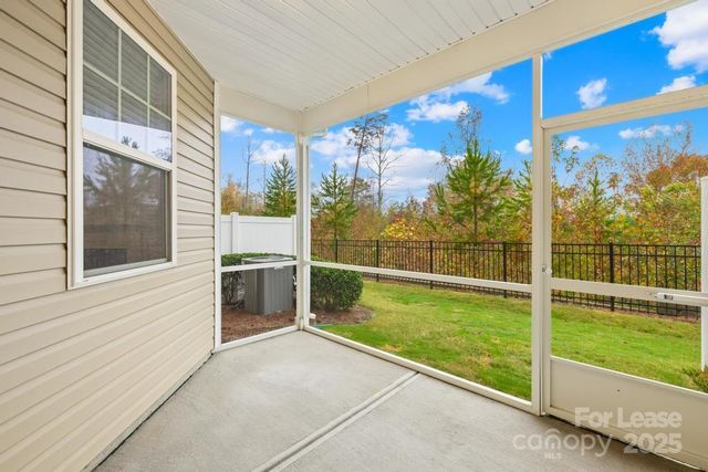 2773 Sawbridge Lane, Gastonia, NC 28056