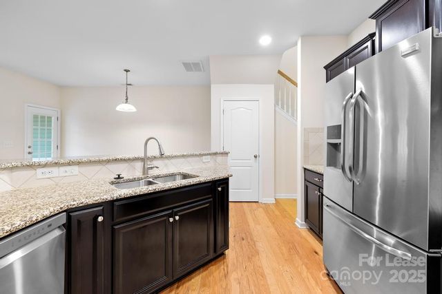 2773 Sawbridge Lane, Gastonia, NC 28056