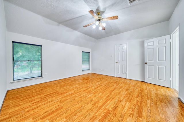 14507 Circlewood Way, Houston, TX 77062