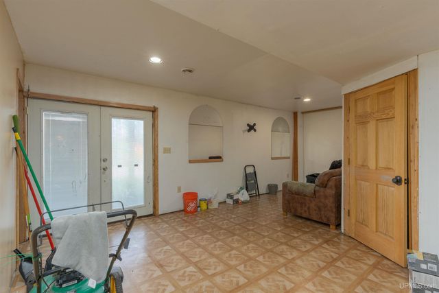 3985 Us2 Highway, Iron River, MI 49935