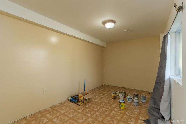 3985 Us2 Highway, Iron River, MI 49935