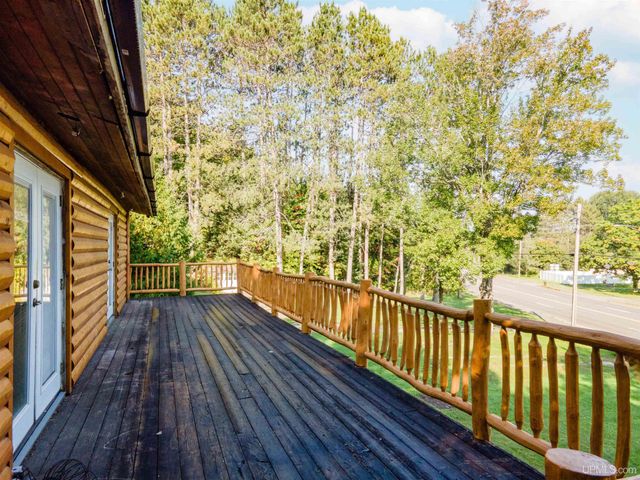 3985 Us2 Highway, Iron River, MI 49935