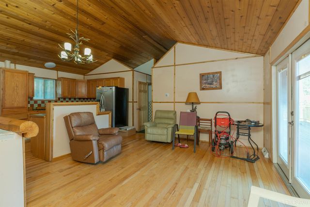 3985 Us2 Highway, Iron River, MI 49935