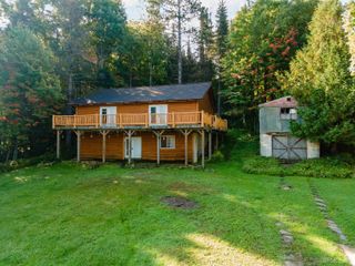 3985 Us2 Highway, Iron River, MI 49935