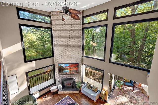5405 Possum Lane, Orchard Lake, MI 48324