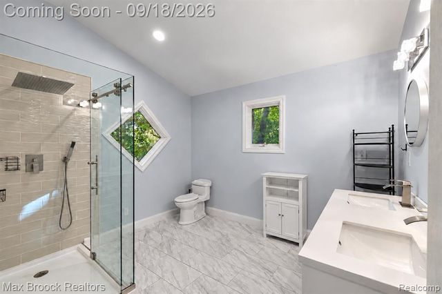 5405 Possum Lane, Orchard Lake, MI 48324