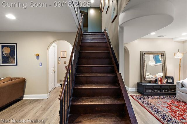 5405 Possum Lane, Orchard Lake, MI 48324