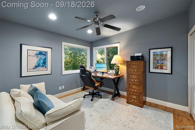 5405 Possum Lane, Orchard Lake, MI 48324