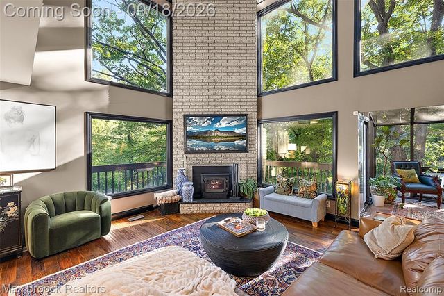 5405 Possum Lane, Orchard Lake, MI 48324