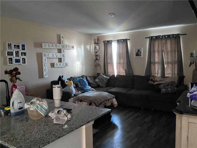 93 Oxford Lane, Kingston, GA 30145