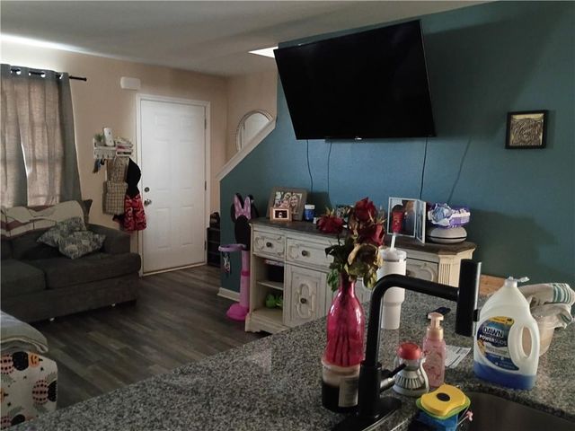 93 Oxford Lane, Kingston, GA 30145