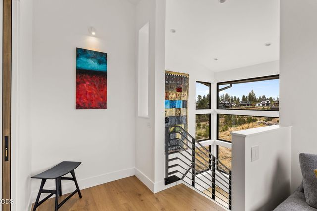 3175 NW Strickland Way, Bend, OR 97703