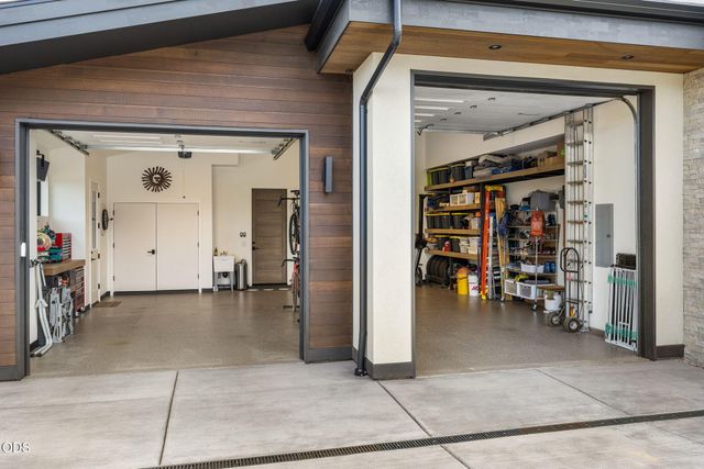 3175 NW Strickland Way, Bend, OR 97703