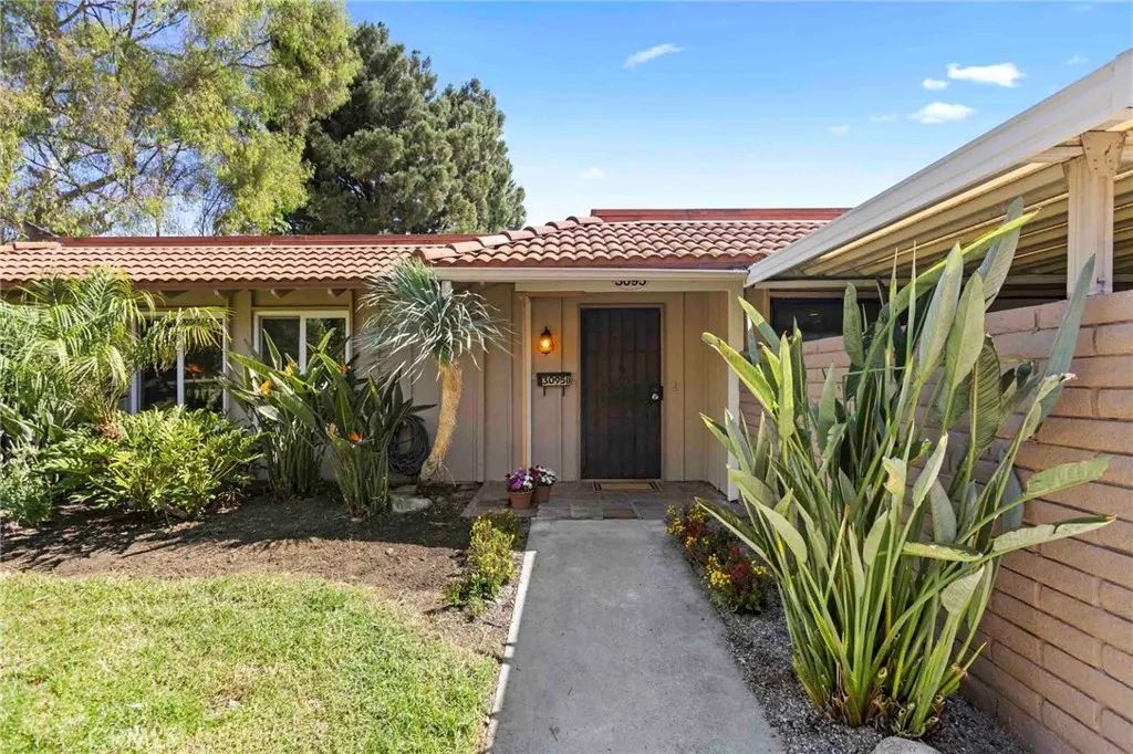 3095 N Via Serena B, Laguna Woods, CA 92637
