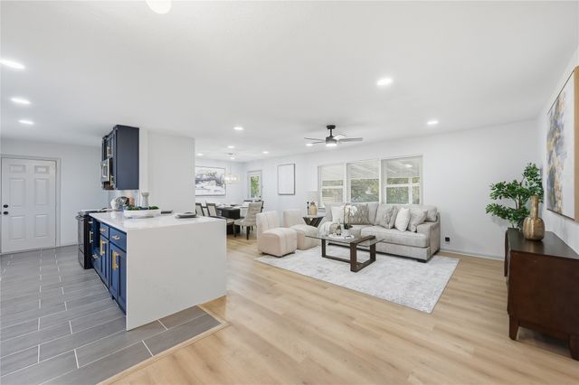 4837 Overton Avenue, Fort Worth, TX 76133