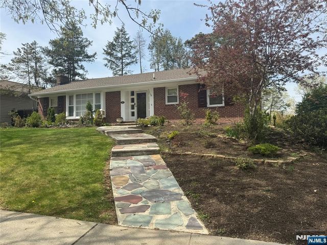 493-495 Berkeley Avenue, Orange, NJ 07050
