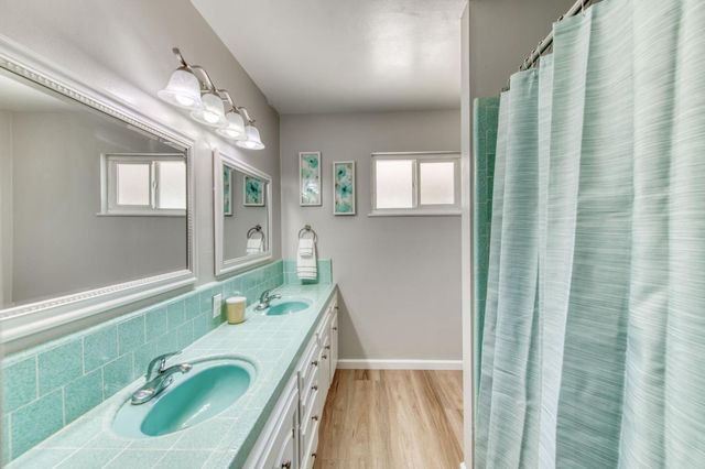 6228 N Millbrook Avenue, Fresno, CA 93710