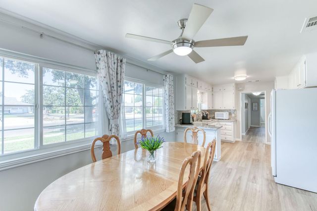 6228 N Millbrook Avenue, Fresno, CA 93710