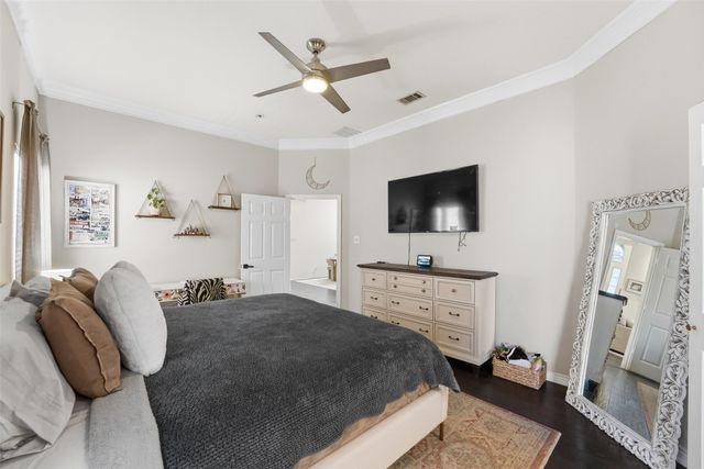 8609 Old Oak Drive, Irving, TX 75063