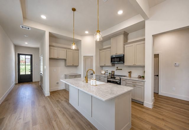 3500 Oscar Avenue, Fort Worth, TX 76106