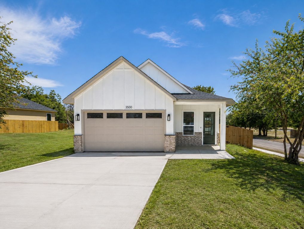 3500 Oscar Avenue, Fort Worth, TX 76106