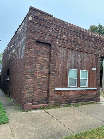 1549 Myrtle Avenue, Whiting, IN 46394