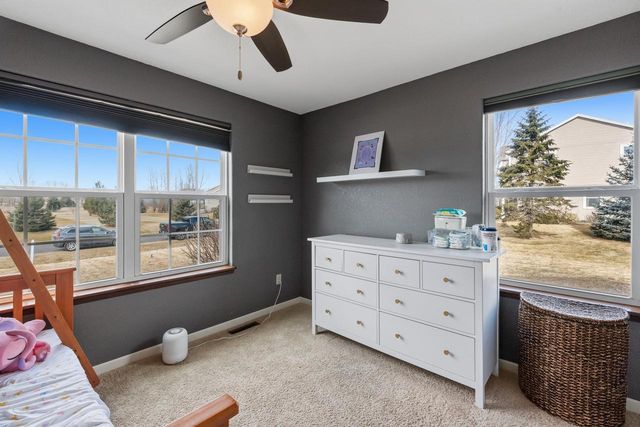 3850 Strawberry Glen DRIVE, Jackson, WI 53012