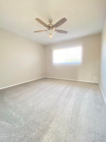 3633 W CALAVAR Road, Phoenix, AZ 85053