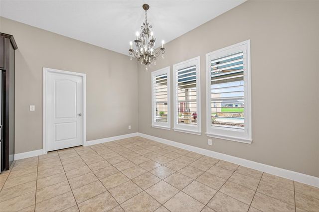 5019 Landon Lane, Baytown, TX 77523