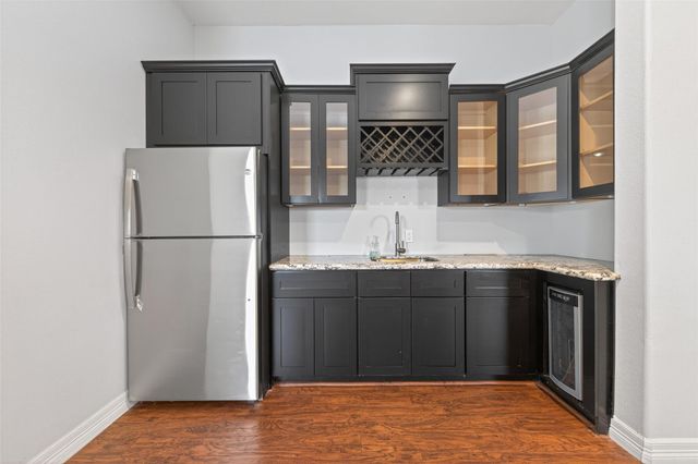 5019 Landon Lane, Baytown, TX 77523