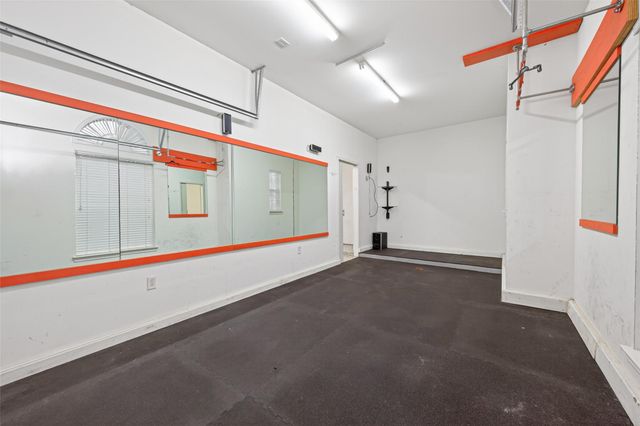 5019 Landon Lane, Baytown, TX 77523