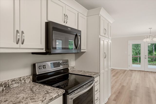 1802 Waynesboro Hwy, Hohenwald, TN 38462