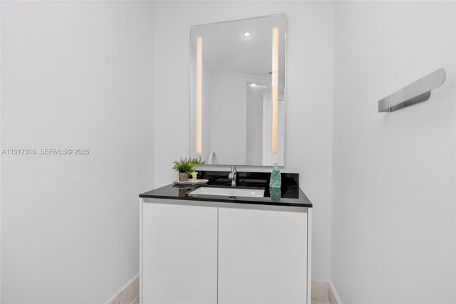 18555 Collins Avenue 5501, Sunny Isles Beach, FL 33160