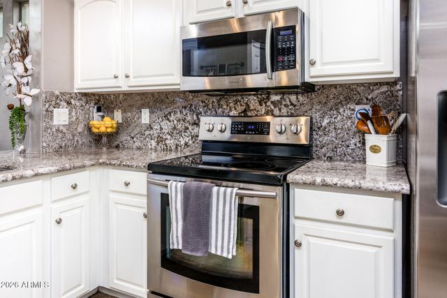 20643 N LEMON DROP Drive, Maricopa, AZ 85138