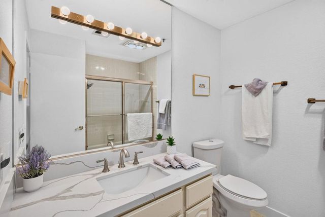 500 E Amado Road 313, Palm Springs, CA 92262