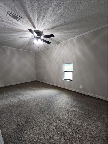 5221 Cromwell Dr, Corpus Christi, TX 78413