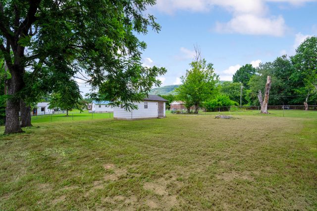 61 Standifer Circle, Dunlap, TN 37327